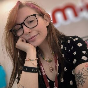 Meet your Posher, Nora